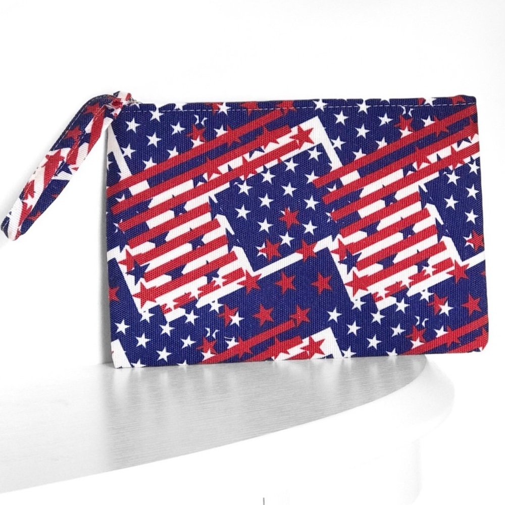 Patriotic 🇺🇸 Flag Wristlet🇺🇸